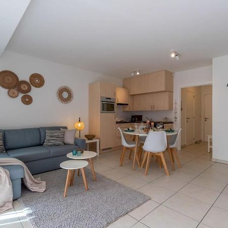 Apartamento 'Blue Sea' - Studio In Ostend With Private Parking Exterior foto